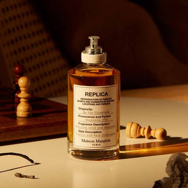 Replica By The Fireplace | Eau de toilette