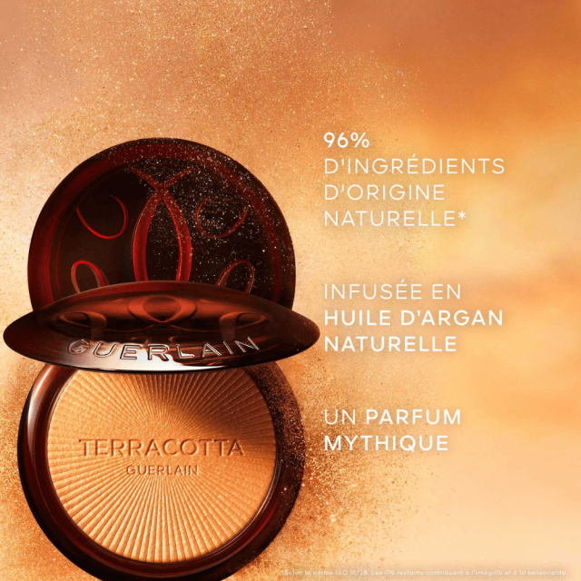 Terracotta Luminizer | La Poudre Enlumineur - 96% d'ingrédients d'origine naturelle Éclat scintillant & doré