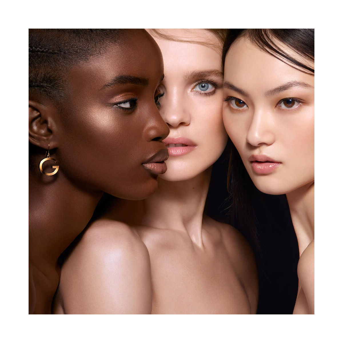 Guerlain Parure Gold Teint Poudre Lumière | Nr. 05 Beige Foncé | 10 G | Puder Für Strahlenden Teint