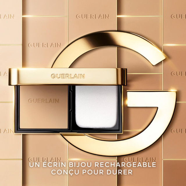 Parure Gold Skin Control | Fond de Teint Compact Haute Perfection & Matité - Recharge