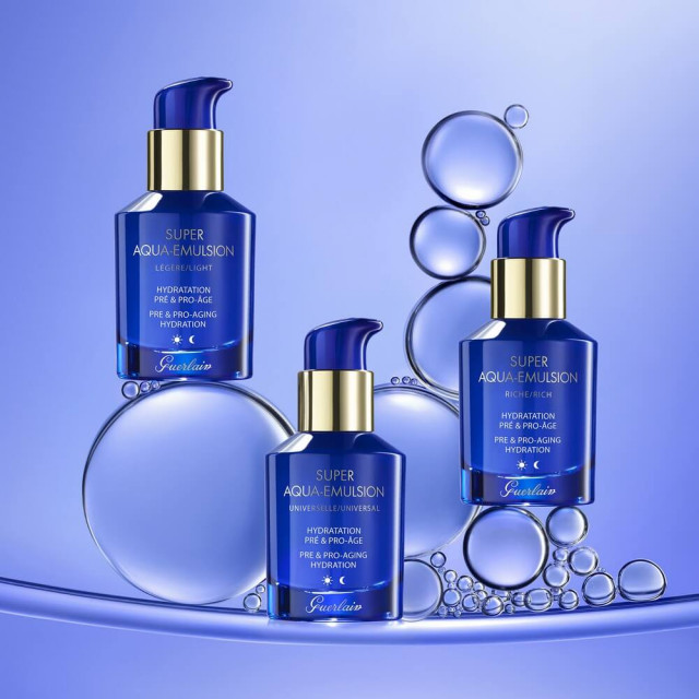 Super Aqua Emulsion Légère | Hydratation Pré & Pro-Âge Super Aqua Emulsion Légère | Hydratation Pré & Pro-Âge