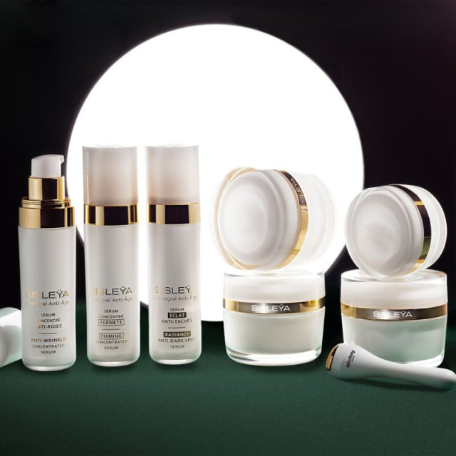 Sisleÿa l'intégral anti-âge | Crème contour des yeux et des lèvres anti-âge