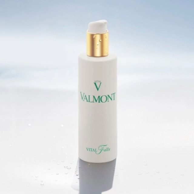 Vital Falls | La lotion tonique adoucissante et revitalisante