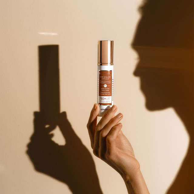 Sunleÿa | Soin Solaire Anti-Âge SPF50+