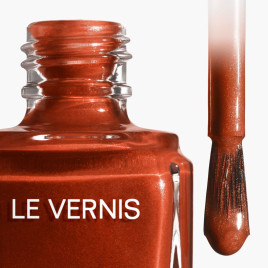 Le Vernis | Couleur et brillance longue tenue