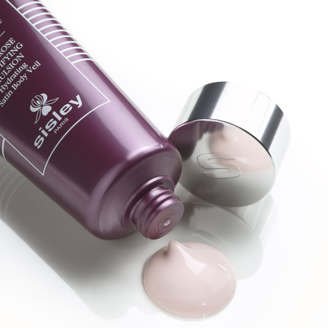 Émulsion exquise à la rose noire | Soin corps ultra-hydratant et sublimateur