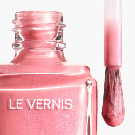 Le Vernis | Couleur et brillance longue tenue